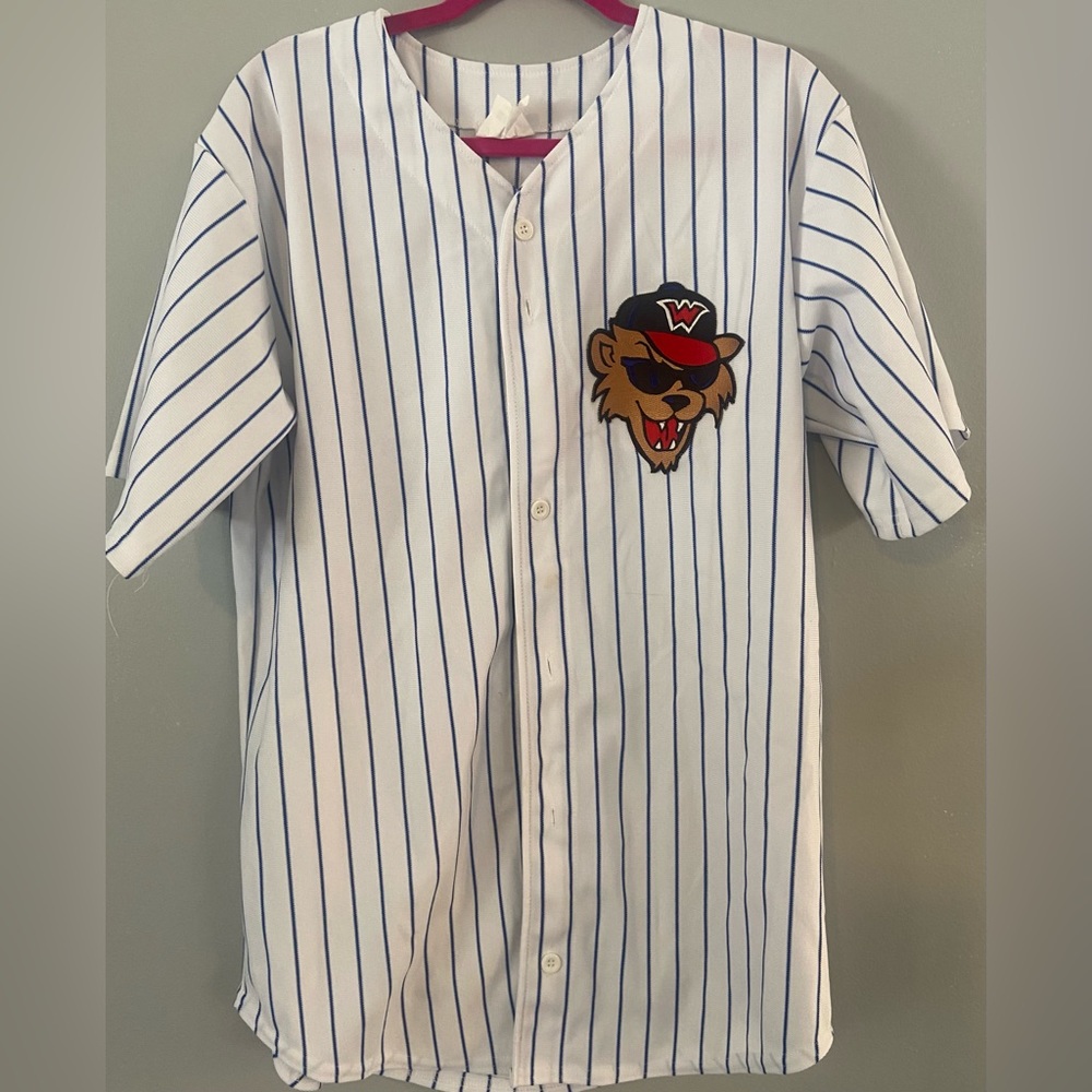 Baseball shirt size L